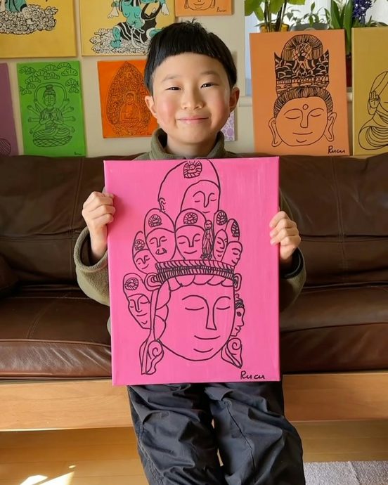 365天“一日画一佛”!日本佛系小画家“Rucu绘出童真温暖佛陀