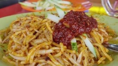 阿蓟／让人秒回小学食堂的马六甲特产——mee bodoh傻瓜面