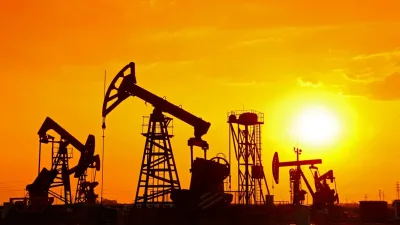 OPEC+按兵不动   国际油价涨破1%