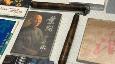 【爱书人在读什么？（下）第四篇】Jon Dep / 人生总爱往书店跑