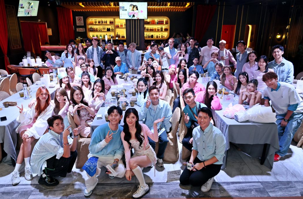 520甜唱新歌《哄哄我》 Fuying&Lovell以结婚为目标