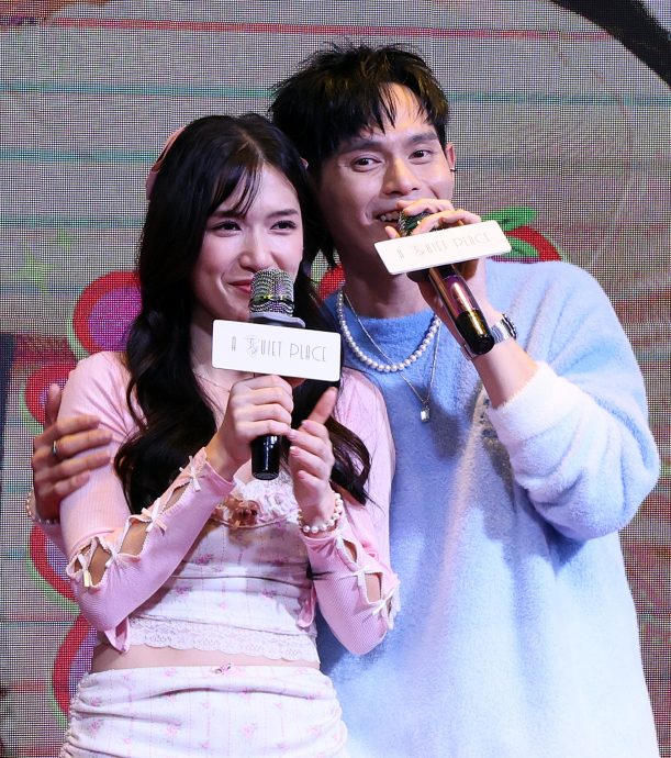 520甜唱新歌《哄哄我》 Fuying&Lovell以结婚为目标