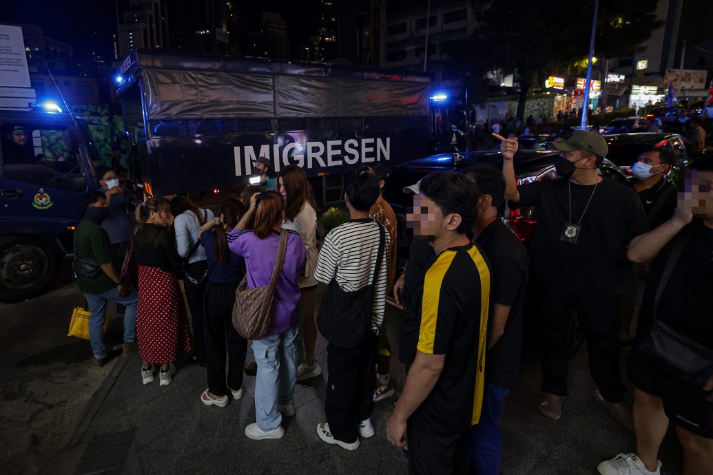 64名非法外劳在取缔行动中落网 2移民局官员因公受伤