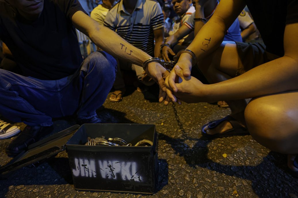 64名非法外劳在取缔行动中落网 2移民局官员因公受伤