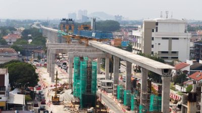 全年成长拼保4%  国行全年或降息逾25基点