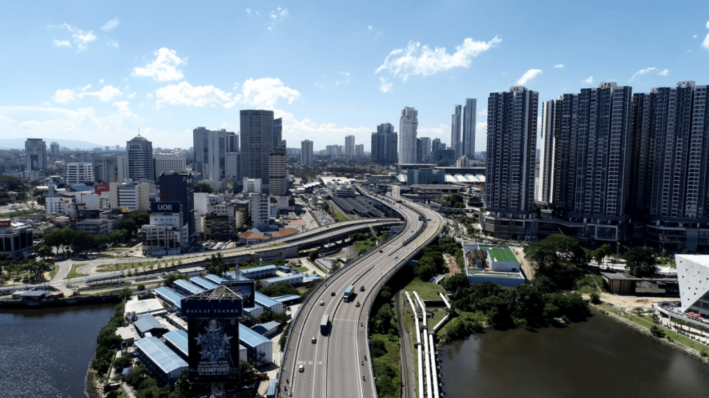 柔佛房市向南而生系列1| 依斯干达特区 天时地利人和 都缺？