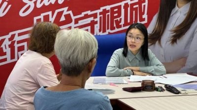 提供免费法律咨询  黄诗怡为民解答疑难