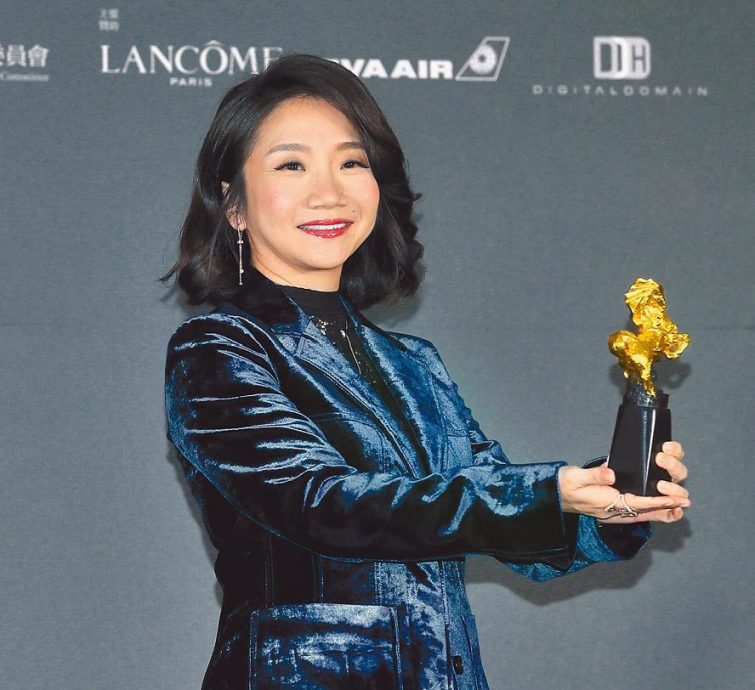 7年未主持三金典礼 陶晶莹爆残酷内幕：我被禁止