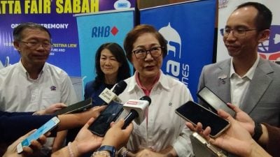 刘静芝：不受政局影响 州政府照常服务人民
