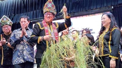 佐尼斯顿：任文化大使 外州沙民推广家乡魅力