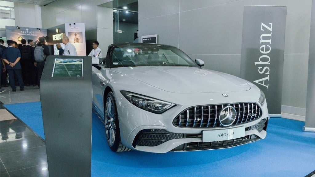 王者御驾，尽显荣耀：Mercedes-Benz 成为 LIMA 2025 皇家与政府官方用车供应商