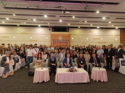 沈桂賢:非受教育後即移民者 . 砂要的是“留”學生