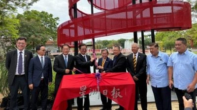沈桂贤：抗战史永志不忘  纪念亭致敬南侨机工