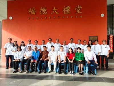 蔡文铎：中华中小学采统筹统办 . 西马统一版本不适用