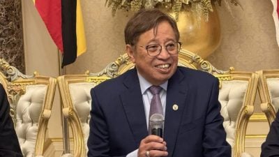 总理:不需重申请营运执照  国油须呈资料豁免许可