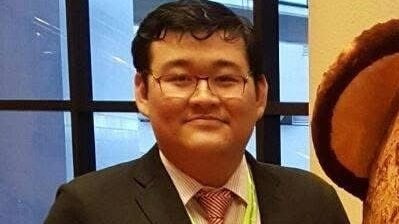 黄新涞吁火箭放下政治对抗 . 维护议会尊严 砂利益