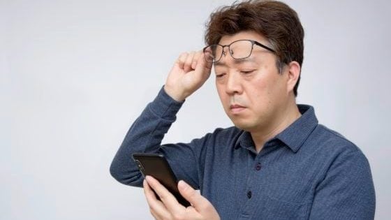林勤威 / 老花不戴眼镜 长时间用眼 恐头晕头痛