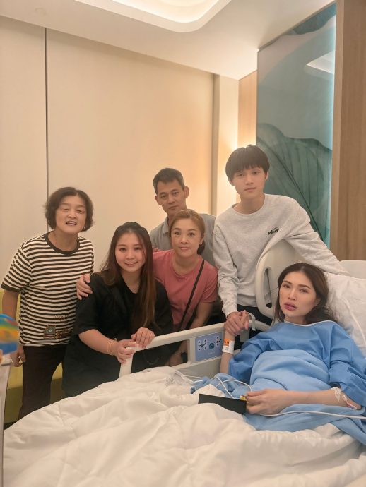 Amber Chia下巴缝10针 7颗牙齿受损喊心更痛