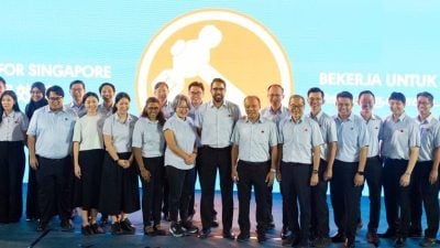 守稳10席 工人党未能扩大版图 观察家看法不一