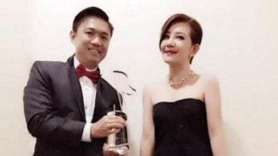 梁伯君‘诀别’音乐 当教练参加健美比赛