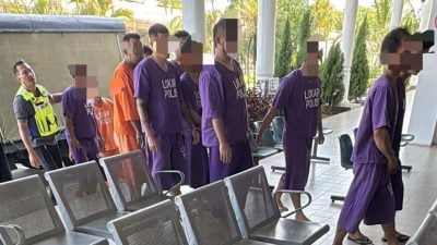 街头殴斗1死1伤 . 8嫌再延扣6天