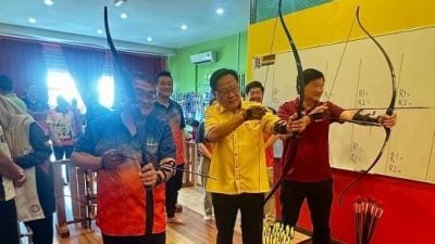潘隆铭：挑战自我 射箭锻炼意志