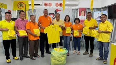 潘隆铭：凝聚各地乡情 . 嘉年华对公会至关重要