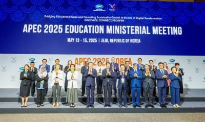 亚太经合组织教长会议 . 汶教长赴韩国与会