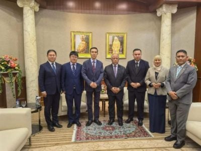 肖建国会见首相署部长 . 交流苏丹访华交换