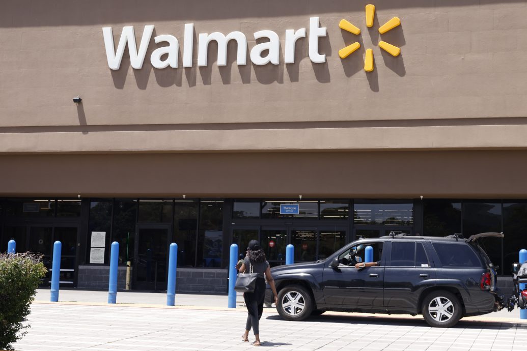 沃尔玛预告涨价 特朗普怒批“吃下关税”