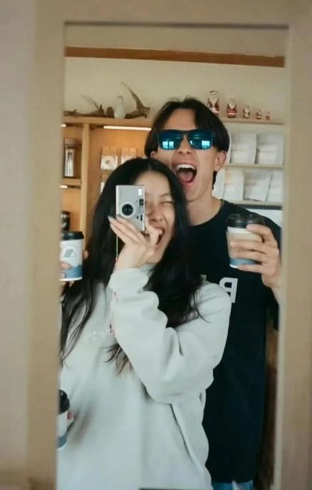 “不顾爸反对”决心出道唱歌 陈奕迅爱女加盟华纳音乐