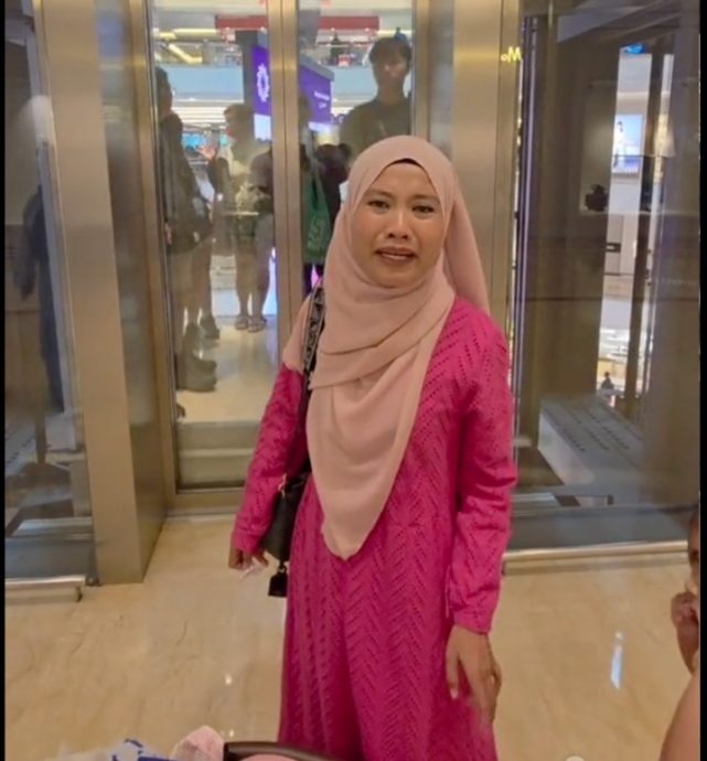 “健健康康抢什幺电梯!” 妈妈推着婴儿车发飙