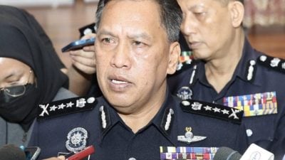 “气球哥”与市政局官员冲突后续风波  1网民因网上发言不当被控