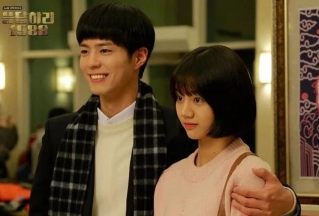 “泽善CP”庆10周年同框 《请回答1988》粉丝嗨喊：最强售后