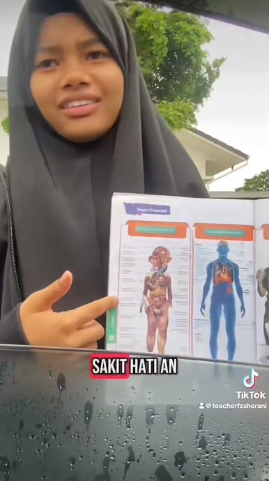 “这是吸烟后果，难看的样子” 女孩贴心劝父戒烟