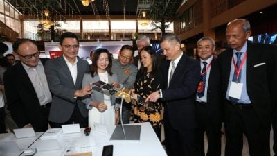 郑学方：共迎挑战   马中AI合作可双赢