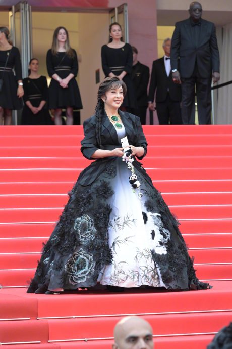 《折腰》才开播恐被下架 刘晓庆再被举报涉逃税