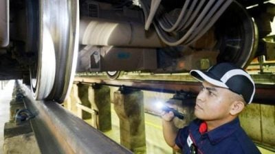 【我在捷運值班的日誌／03】行走鐵軌的機械，讓我深深著迷——列車維護員扎欣
