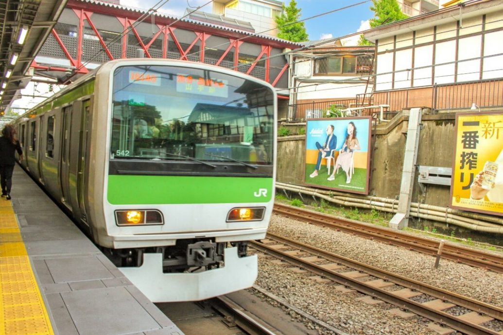 东京山手线异常影响24万人 40%列车集电装置受损