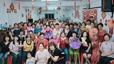 马华瓜拉吉挠妇女组母亲节聚餐会 感激母亲和女性贡献