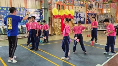 甘马挽港口华小  扯铃集训吸引88学生参与