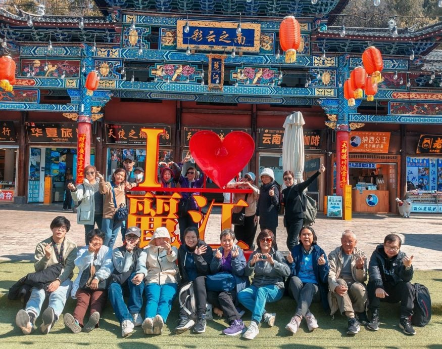东(已签发):马中免签90天,无助旅游,有益于探亲和商务。
