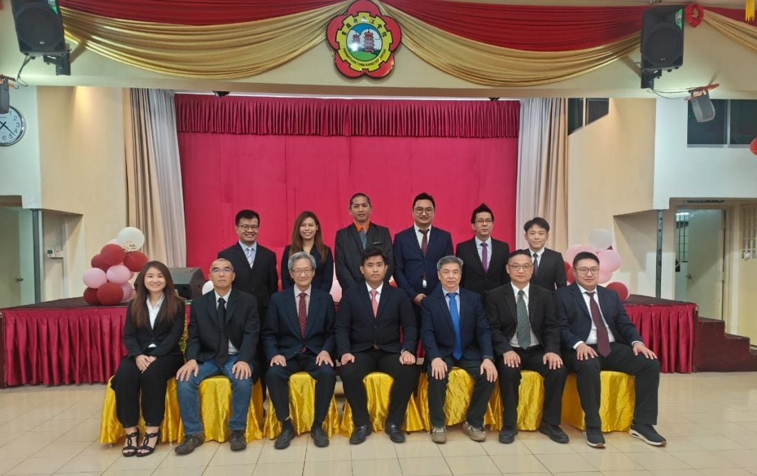 东(已签):吉兰丹晋江会馆三机构新届理事的宣誓就职