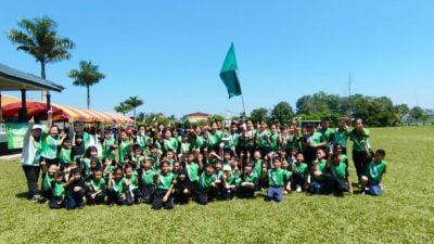 吉拉央华小办运动会  陈启忠吁学生赛出风采