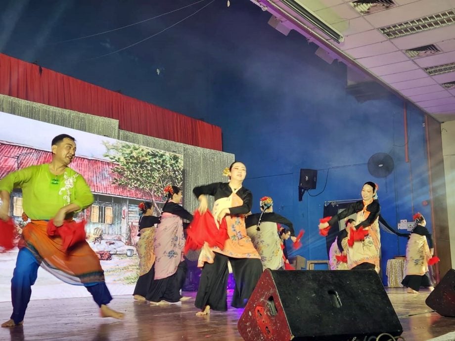 东:中华维新110周年回校日圆满落幕