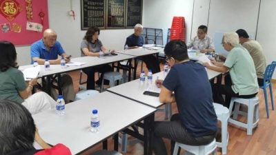 吉兰丹爱心教育协会主席叶子栋休养  由叶光威任代主席