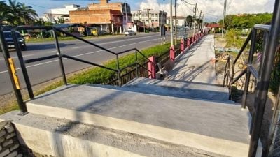 吉拉央市区中学建阶梯  确保学生安全往商区