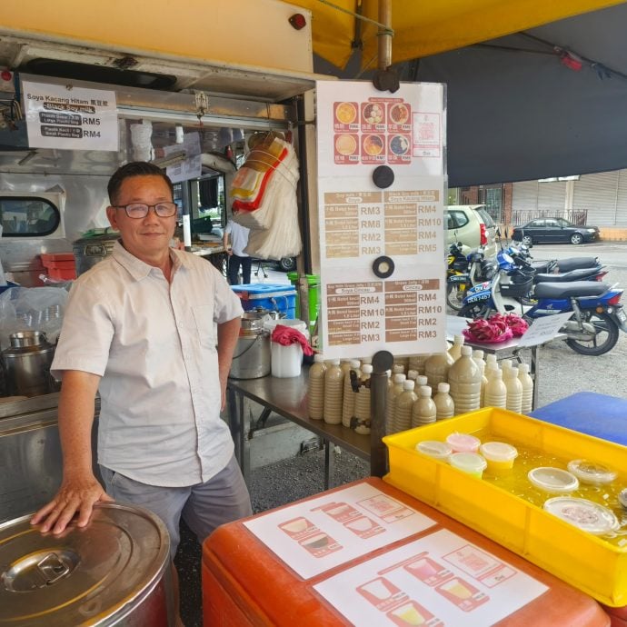 东:天气炎热 带动凉茶冷饮销量
