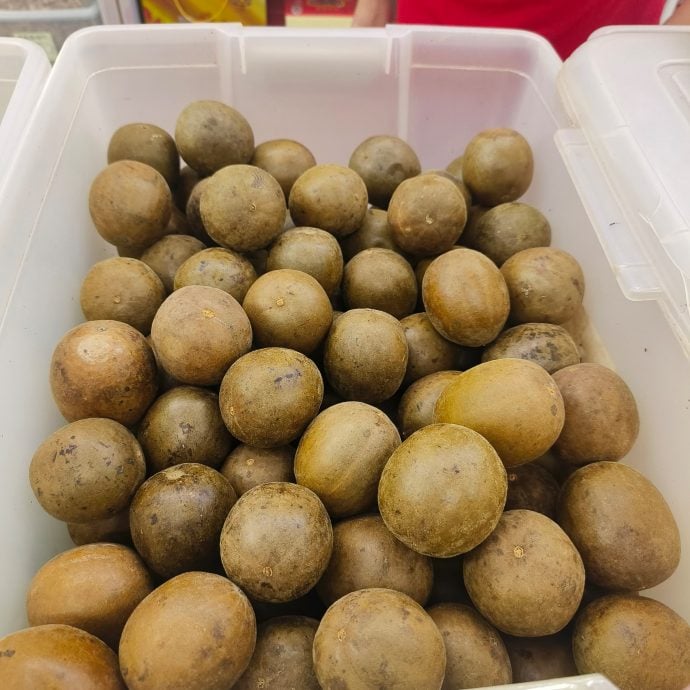 东：天气炎热 带动凉茶冷饮销量