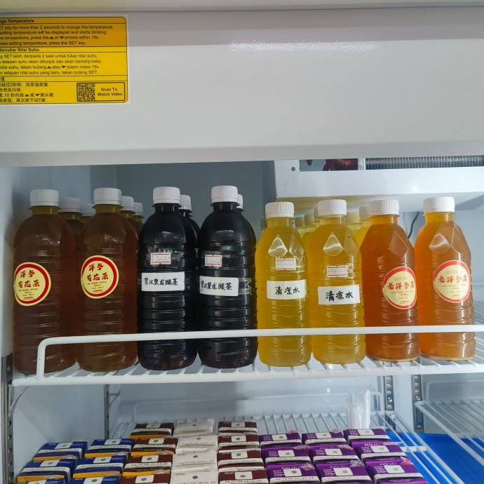 东：天气炎热 带动凉茶冷饮销量